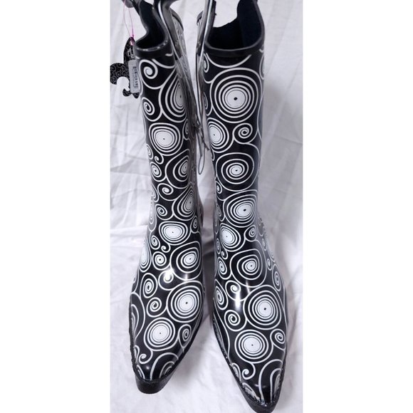 BLAZIN ROXX Layla Sz 7 Rain Boots Black White Outdoor Chore Cowgirl Boot 58106 - Picture 1 of 16